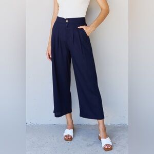 And The Why In The Mix Pleated Detail Linen Pants in Dark Navy